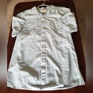 Banana Republic Light Blue M Button-Up Shirt